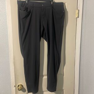 ABC Skinny-Fit 5 Pocket Pant 30"L
Warpstreme LULULEMON SIZE 40 used